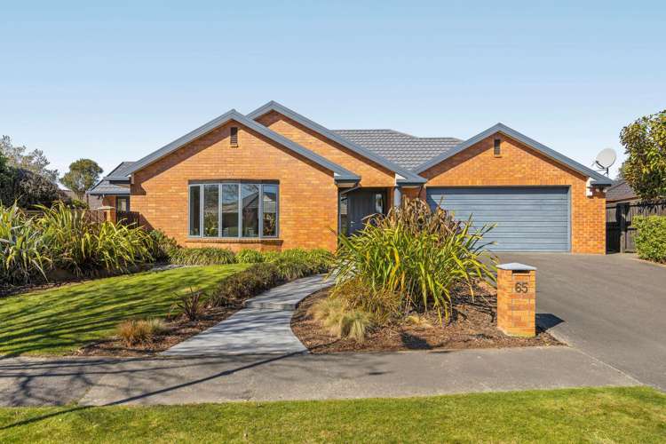 65 Becmead Drive Harewood_26
