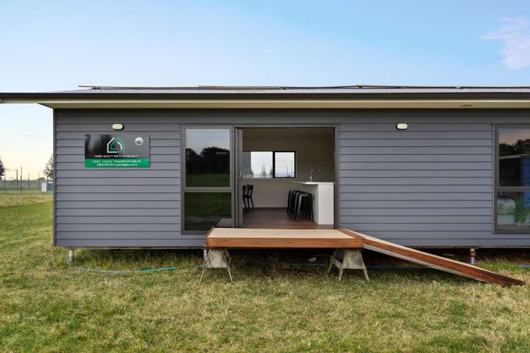 ECT/16 Commerce Place Awapuni_14