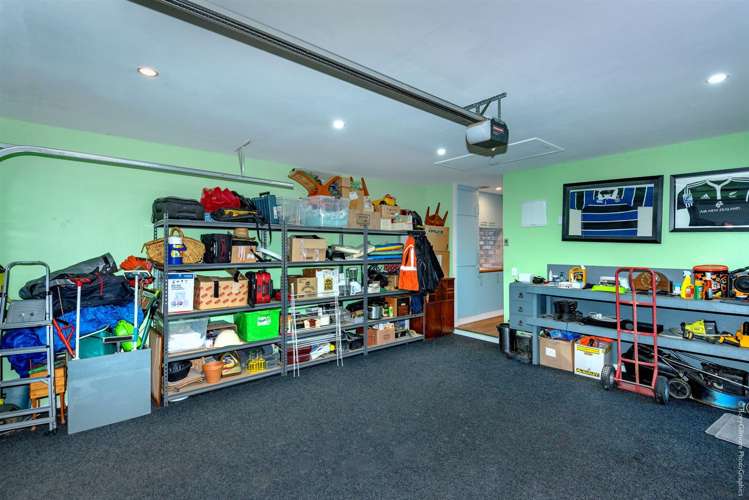 14 Saint Peters Close Woolston_15