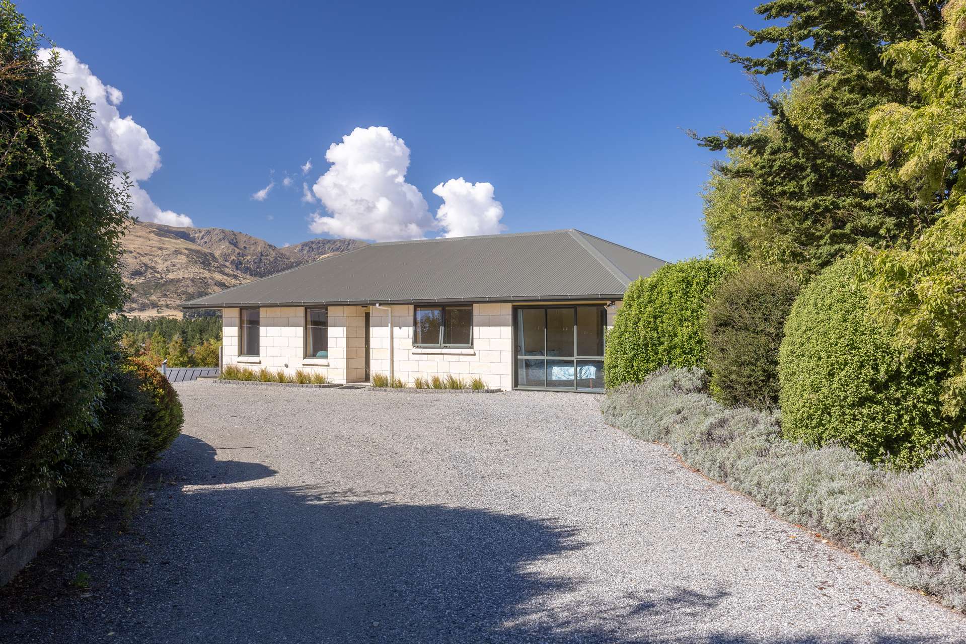 8 Mary Lane Lake Hawea_0