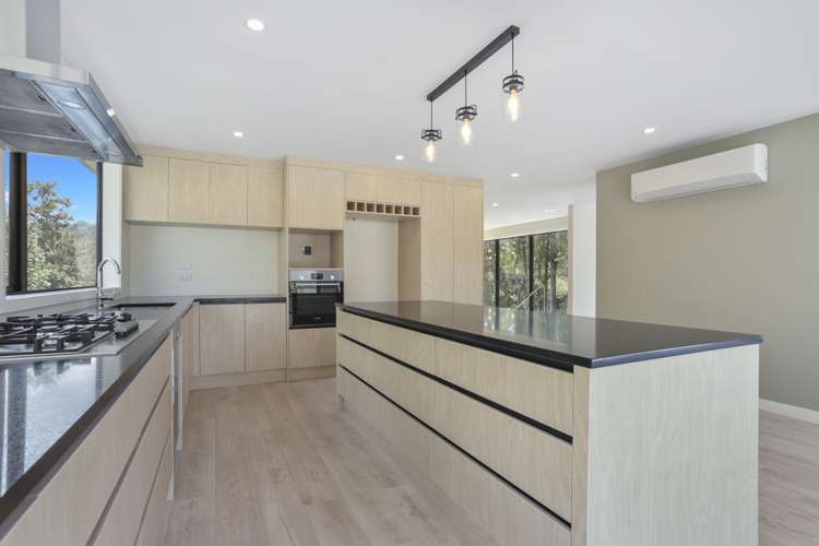 211 Victory Road Laingholm_6