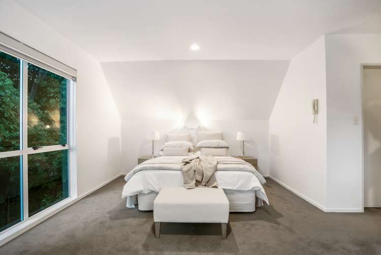 10/17 Chatfield Place Remuera_16