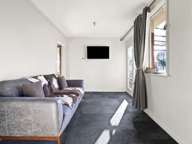 32 Panmure Avenue Calton Hill_4