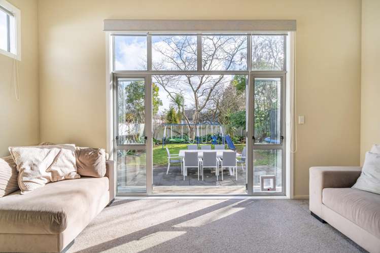 35 Royal Street Upper Hutt_9