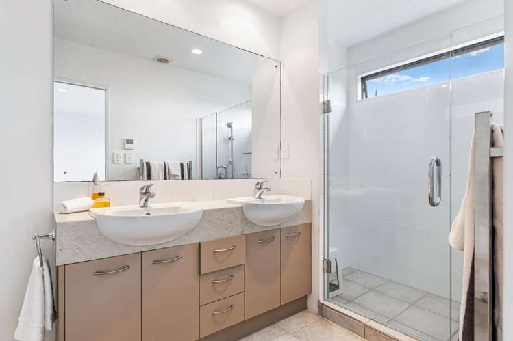 258 Alec Craig Way Gulf Harbour_24