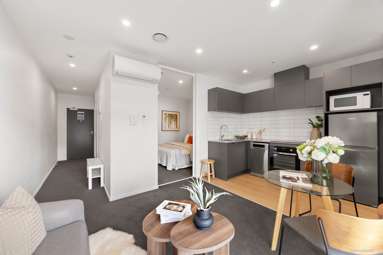 303/43B Gillies Avenue_1