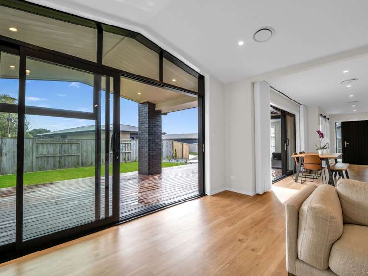 27 Coutts Way Fitzherbert_11