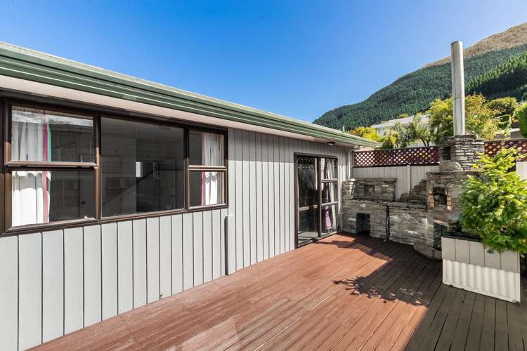 15 Avalon Crescent Fernhill/Sunshine Bay_17