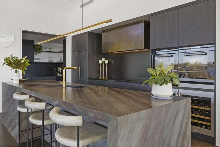 35 Pukenamu Road Rainbow Point_22