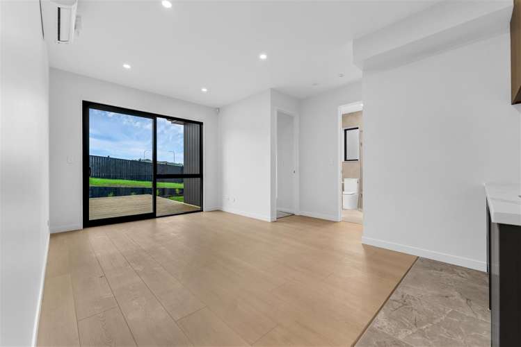 4 Hutukawa Drive Beachlands_32