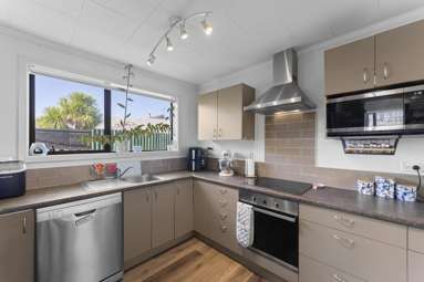 4 Aurora Street_4