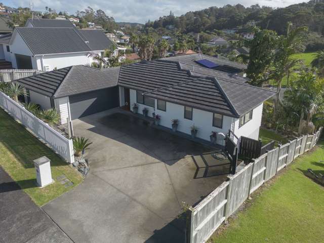 27 Coralsea Way Arkles Bay_2