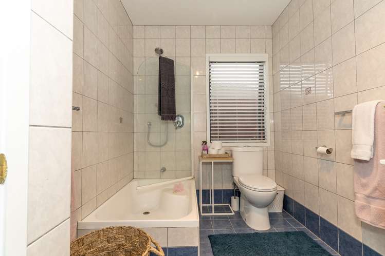 10 Sudbury Court Rototuna North_16