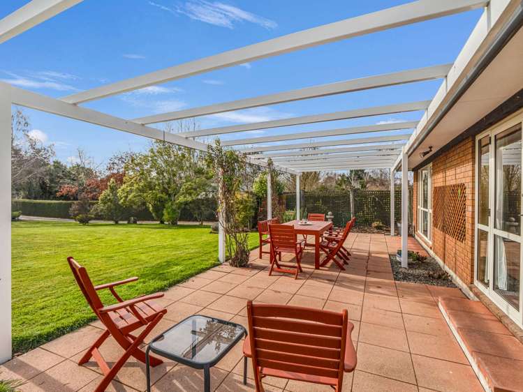 1731 Cust Road Cust_16