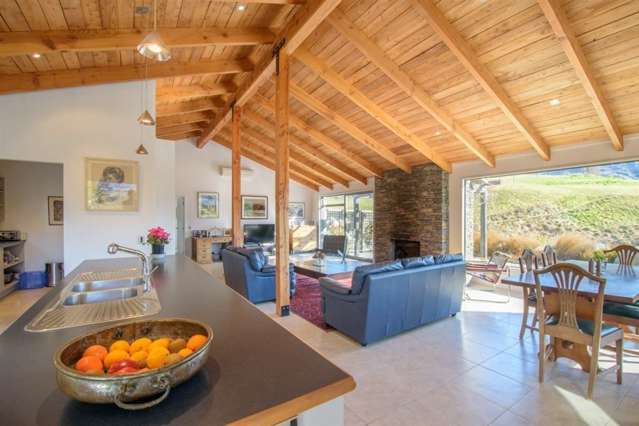 163 Hansen Road Queenstown Hill_3