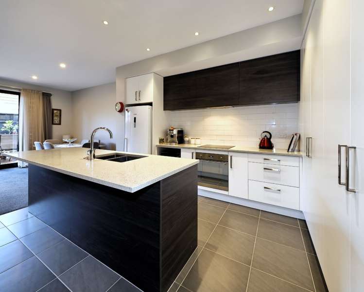 60 Squadron Drive Hobsonville_3