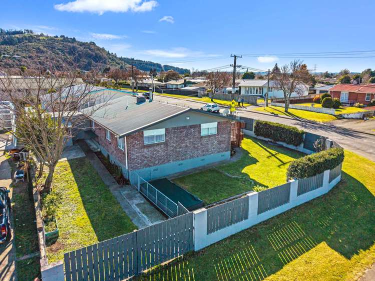 15 May Road Mangakakahi_14