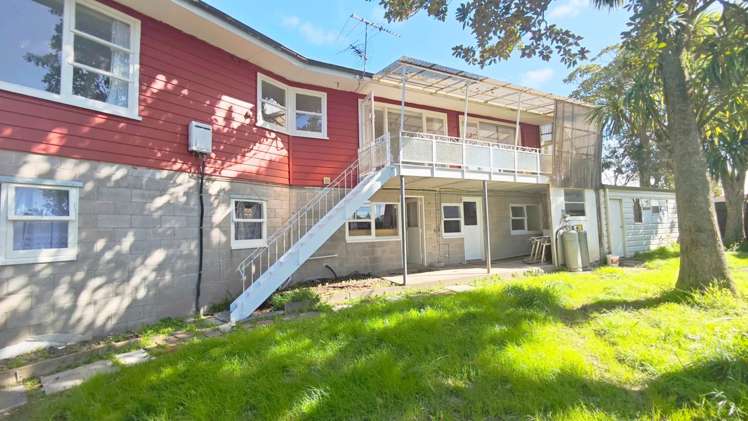 125 Te Atatu Road Te Atatu South_1