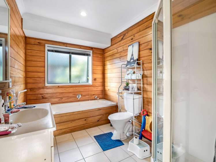 2D Buckland Road Tuakau_15