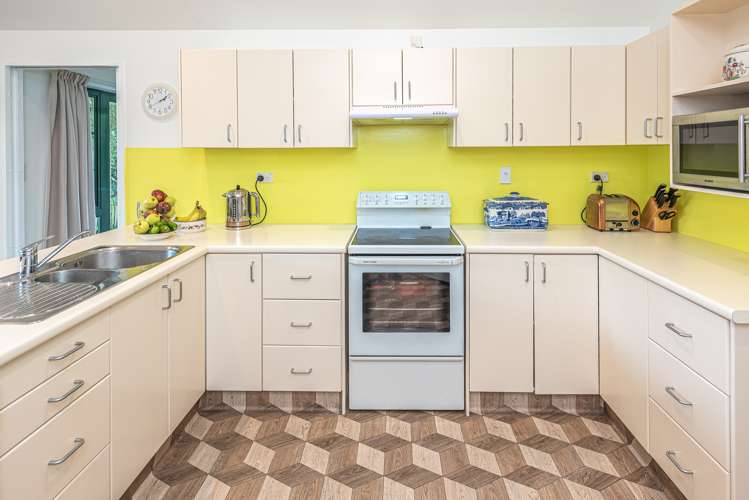 21 Titter Place Springvale_4