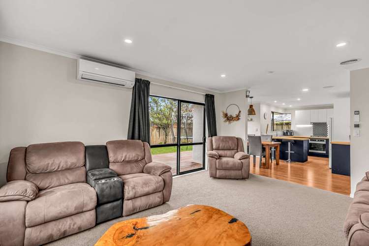 15 Otia Drive_5