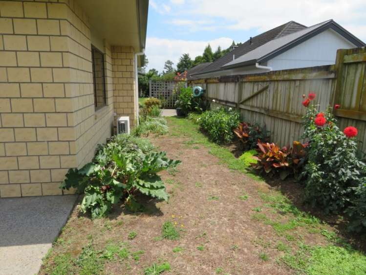 2/11 Manuka Street Matamata_14