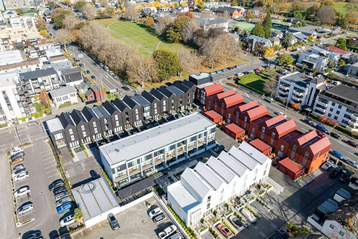 9/33 Kilmore Street_0