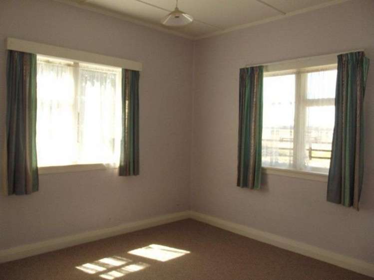 221 Western Lake Road Featherston_8