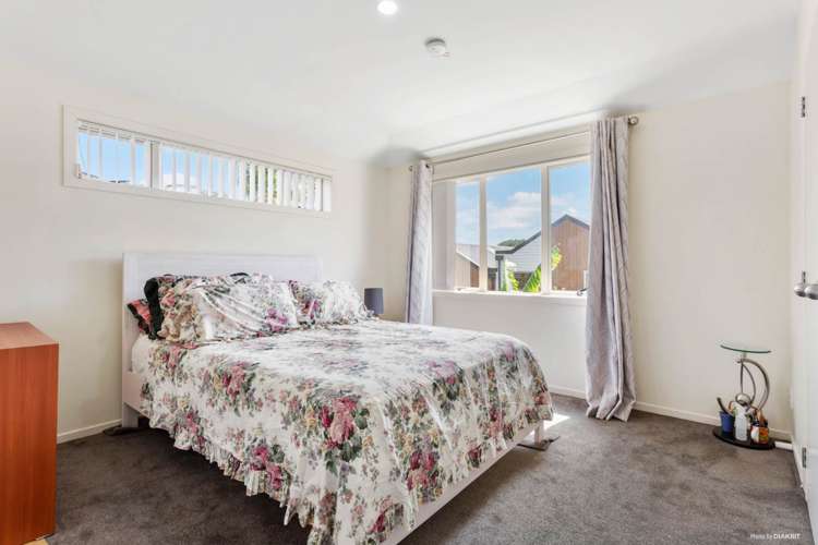 4/20 Fields Parade Oteha_12