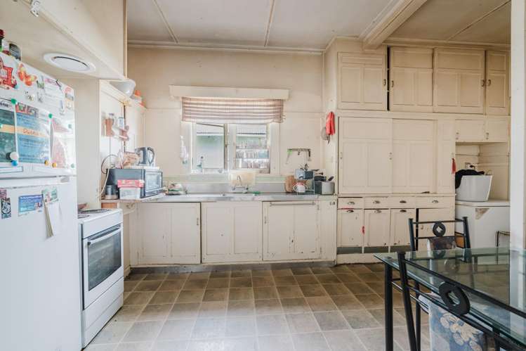 20 Abbotsford Street_5