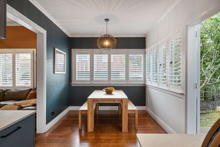 33 Owairaka Avenue Mount Albert_17