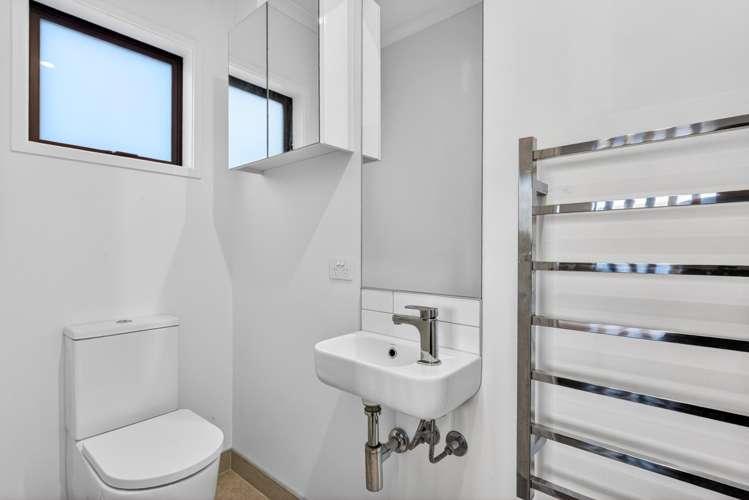 3/1 Scott Road Hobsonville_8