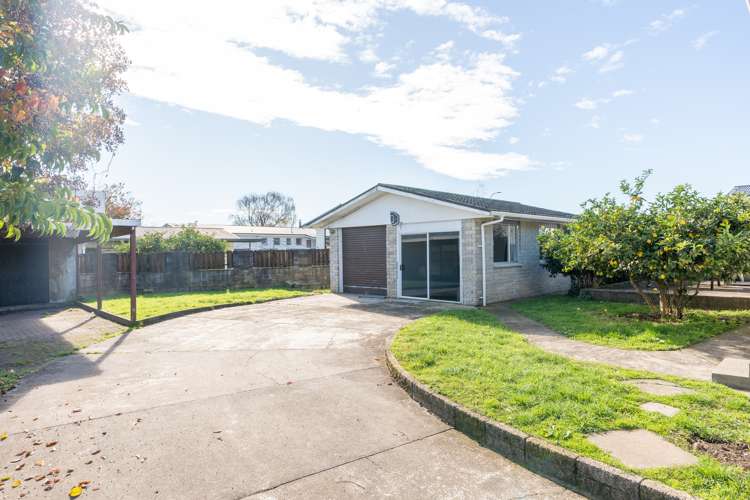 22 Sherwood Drive Pukete_14