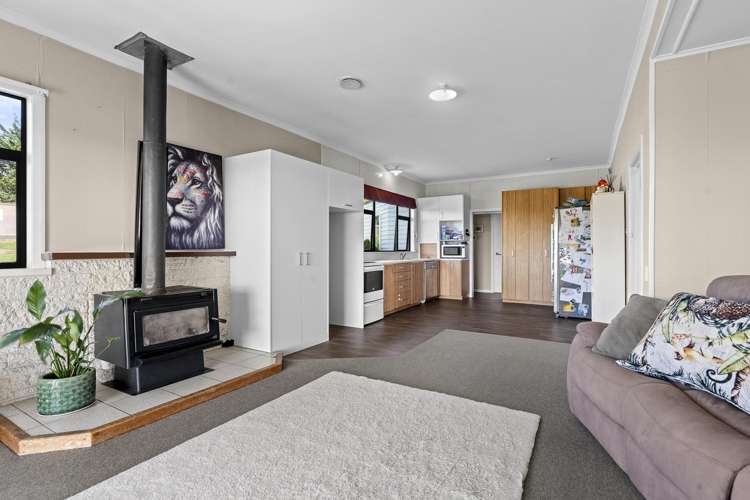 1382 Carrington Road_5