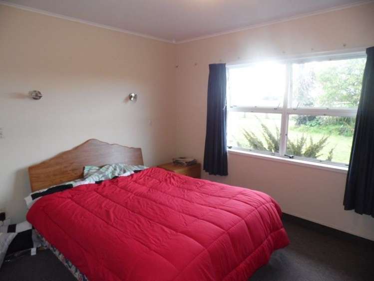 75 Solway Crescent Solway_5