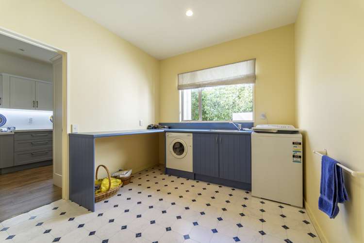 245 Pages Road Gleniti_23