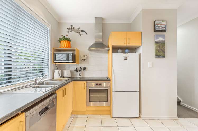 24 Araminta Place Beachlands_5