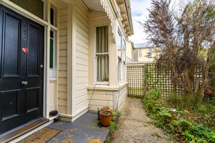 6 Crown Street North East Valley_21