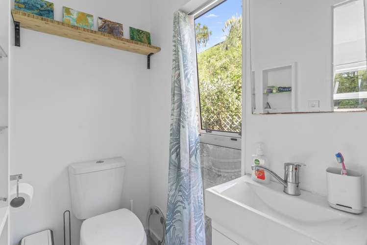 61 Renown Road Raumati South_5