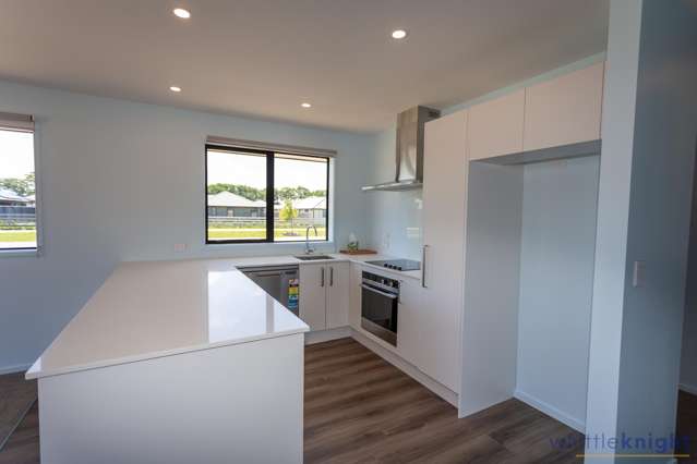 2 Jasmine Street Woodend_3