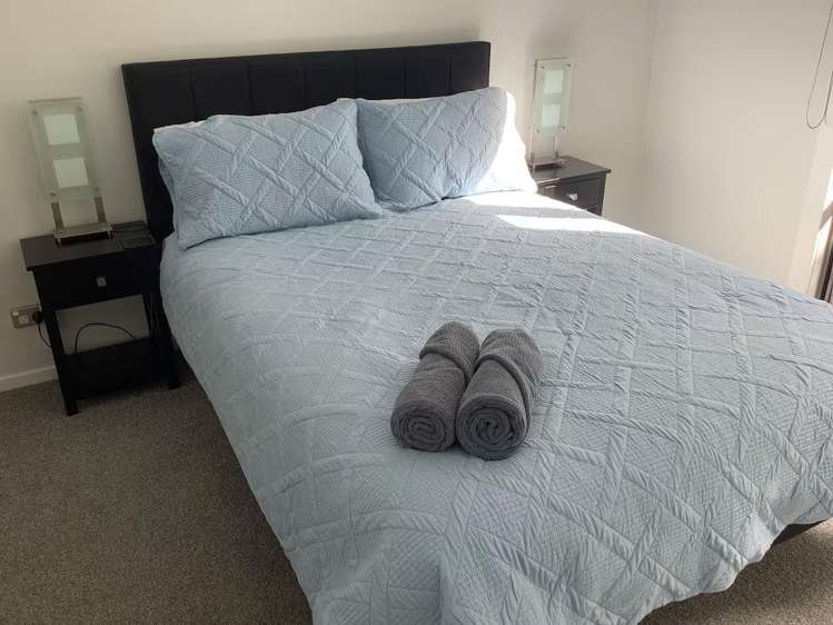 1/100 Lake Road Northcote_10