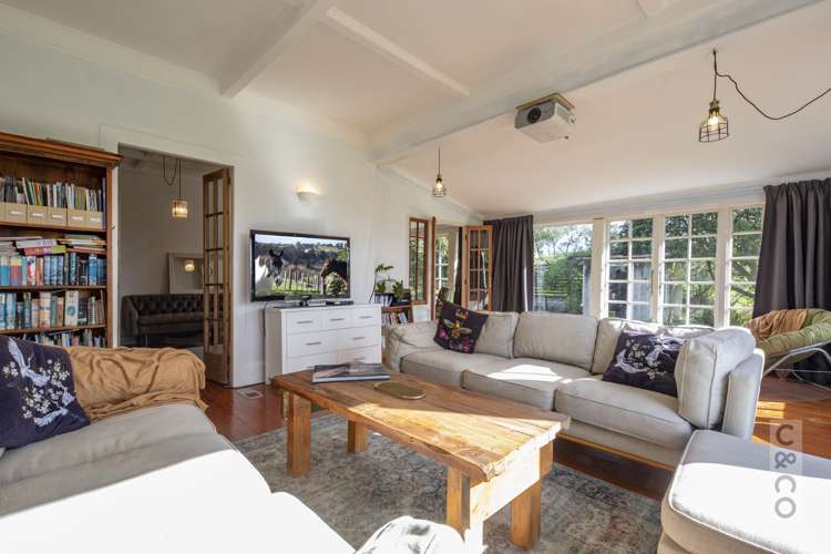 344 Waitakere Road Taupaki_15