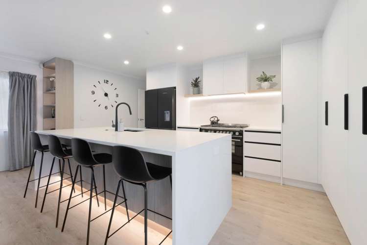 13 Monash Place Flat Bush_8