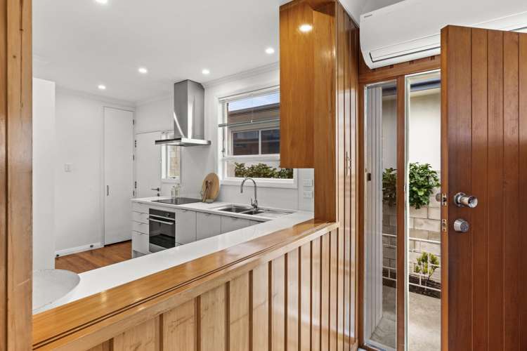 10 North Terrace Westshore_8