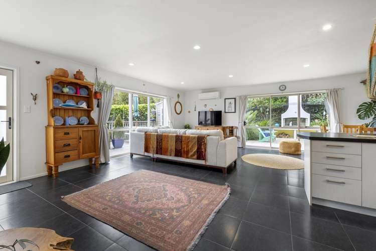 8 Seabreeze Way Raglan_25