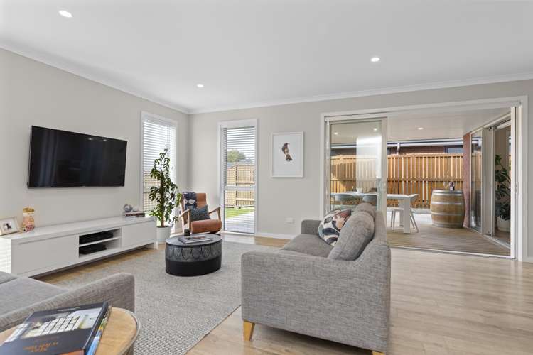 11 Jarrett Terrace Leamington_9