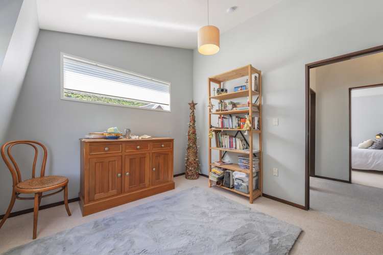 7 Epping Grove Karori_16