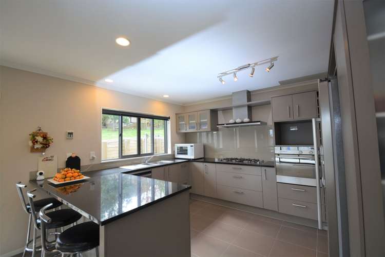 6 Beros Place Flat Bush_6