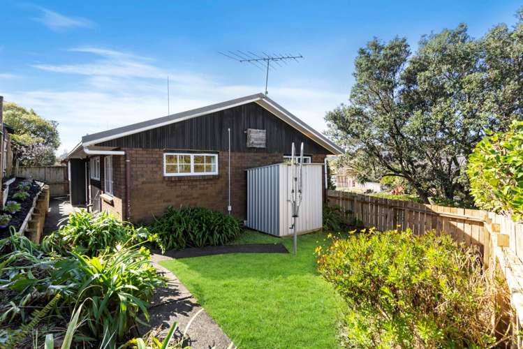 2/35 Centorian Drive Windsor Park_12