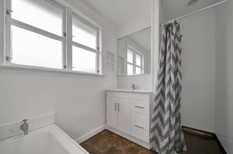 195 Waihi Road Hawera_14